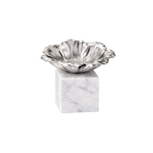 ARTHYLAE-Nuts-Display-Rose-hospitality