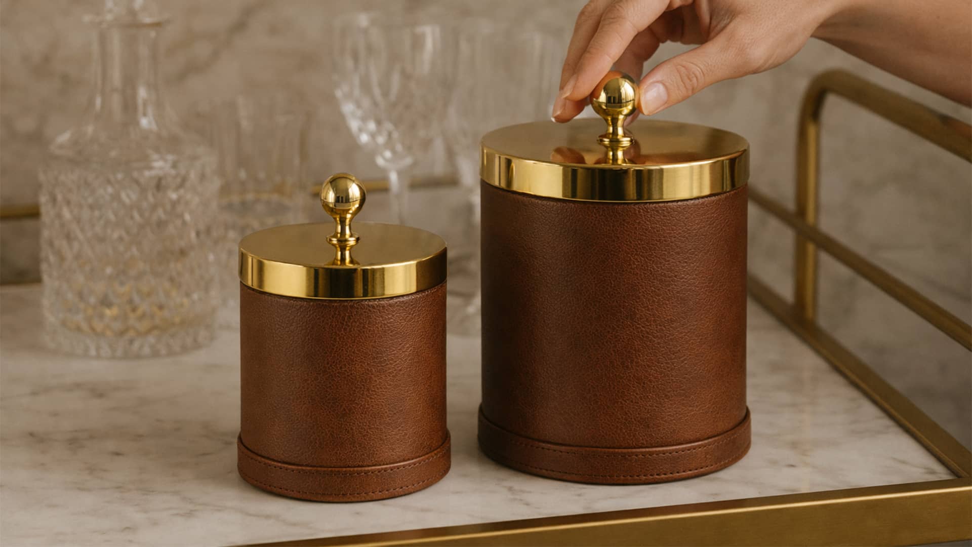 Arthylae-Bombonière-Cuir-Hospitality